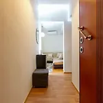 Cosy Near The Centre *