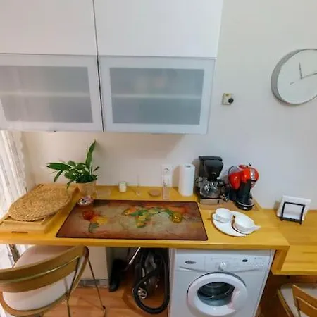 דירה Cosy Near The Centre סלוניקי